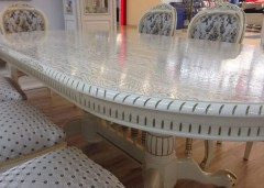 Стол обеденный овальный Азия (слоновая кость, патина золото) 106х160х200х240