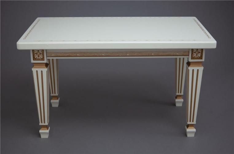 Журнальный стол "Верона"  (1013+патина золото) слоновая кость