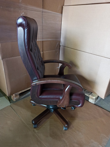 Кресло руководителя Alberto steel нат кожа вишня МБ дерево ИМ