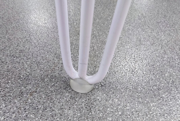 Стол для кафе Крис 750х750 ЛДСП дуб\опоры белые