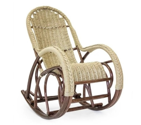 красавица спереди