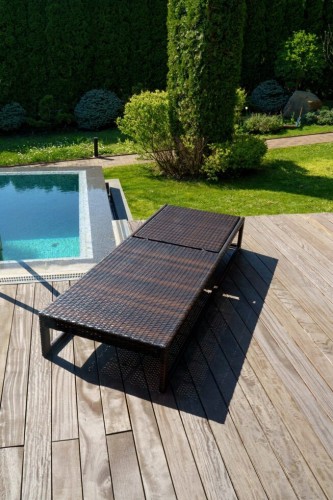 Шезлонг-лежак из иск ротанга Киото темно-коричневый BF