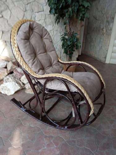 Кресло качалка из лозы Боярин