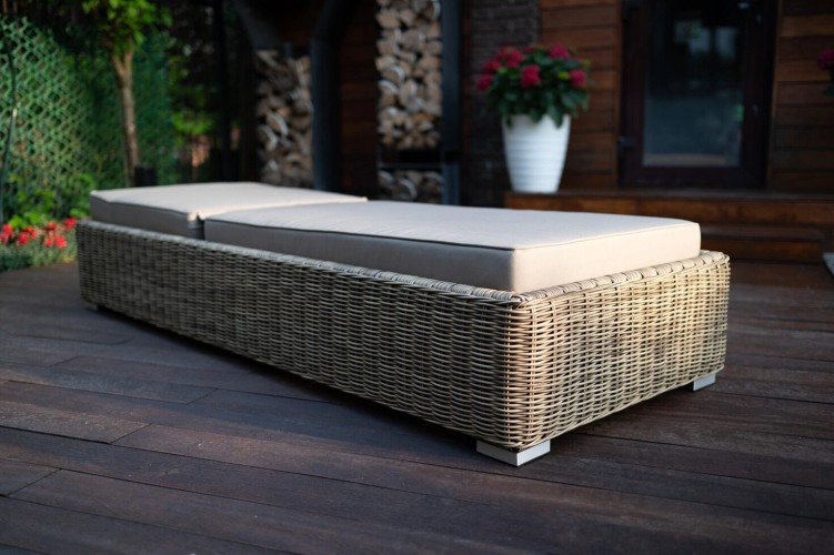 LEON шезлонг лежак из искусственного ротанга BF