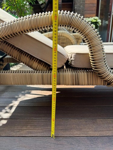 Fiji шезлонг лежак из искусственного ротанга BF