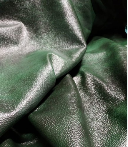 Кресло руководителя Прайм нат кожа зеленый/дерево МТГ кантри  1